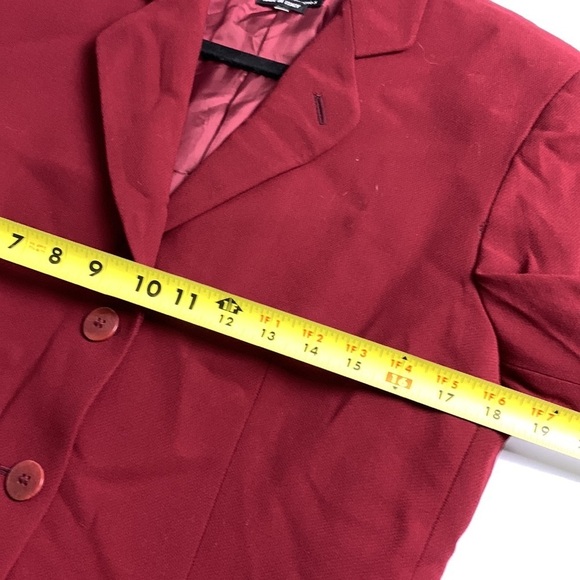 Vintage 90s Giorgio Armani Red 100% Wool Long Sleeve Three Button Blazer Size 12 - Picture 6 of 9